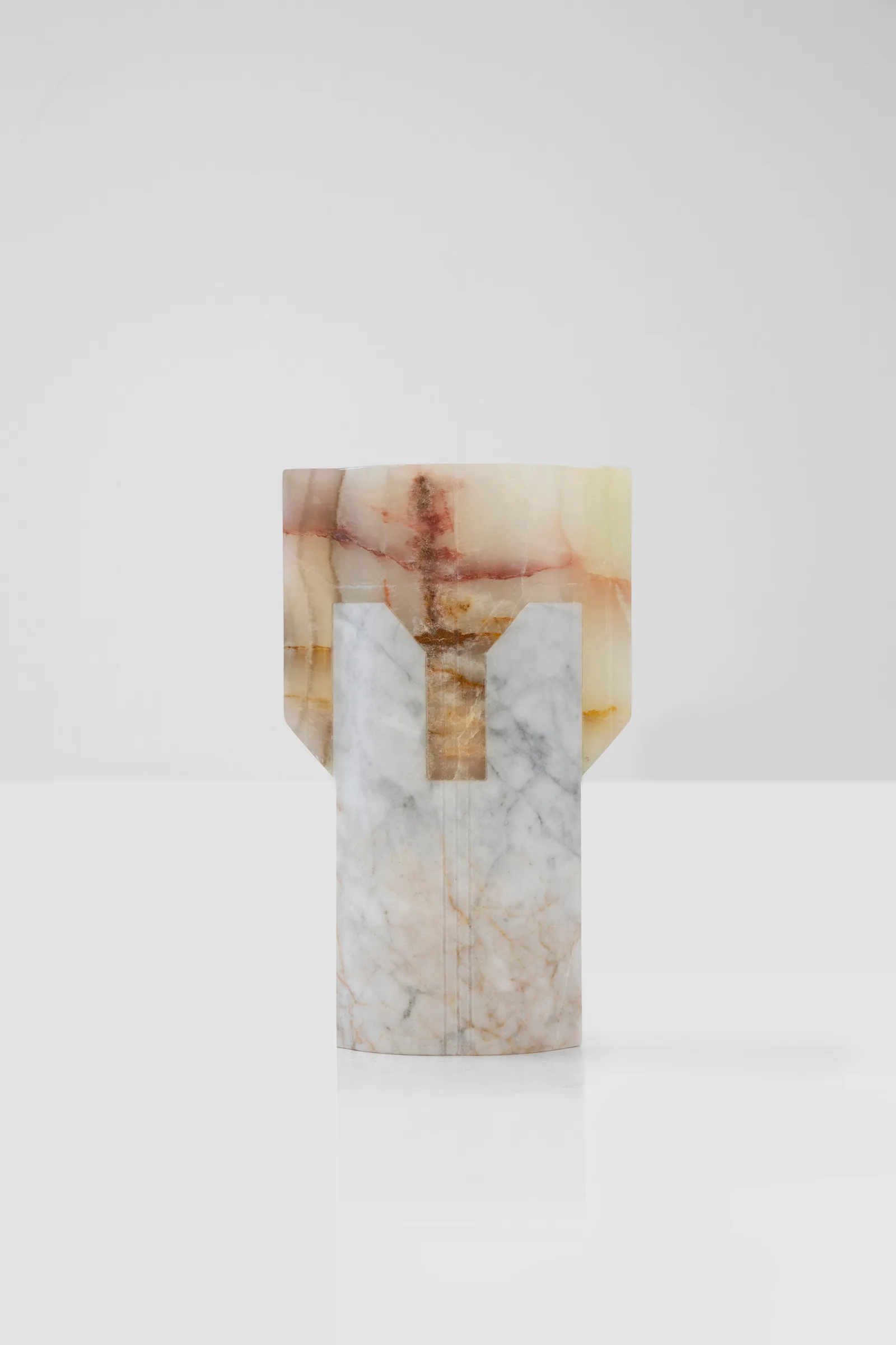 Místico IV.I vase in talan green onyx, venetian marble — view of the work