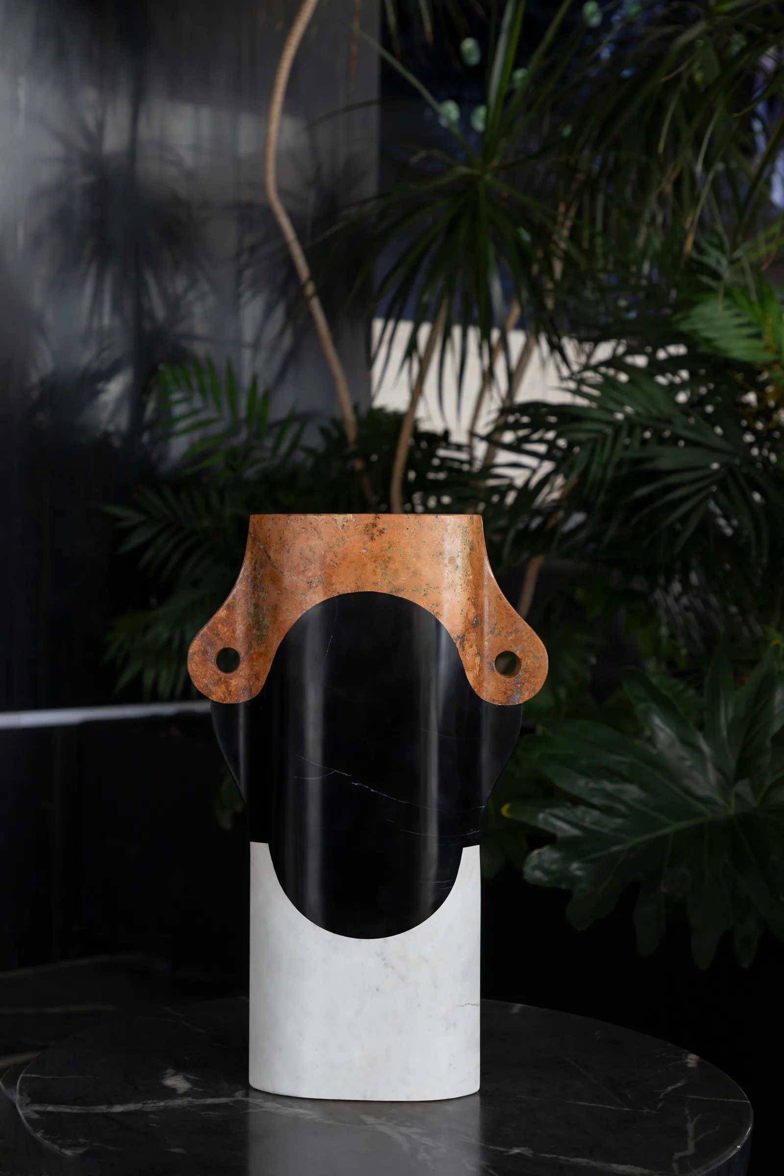 Abstracted Ancestry II.I vase in venetian marble, orizaba black marble, red travertine — view of the work